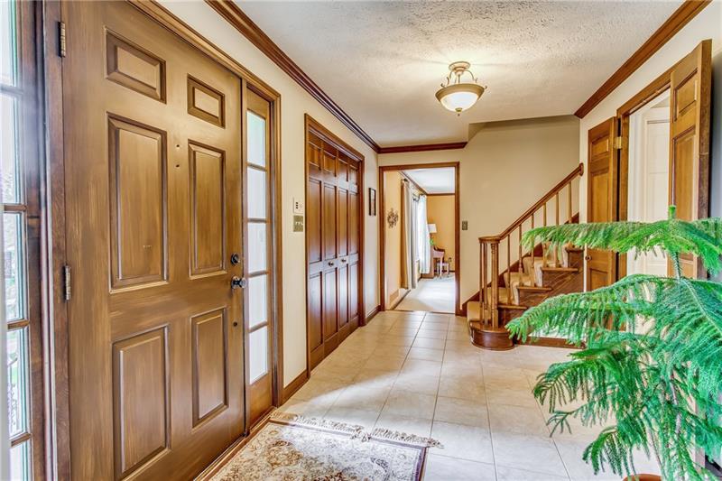 227 Sunridge Road Pittsburgh, PA 15238 - Photo 14 of 25 Gallery Image 14