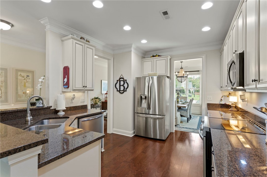 215 Chickadee Trail Easley, SC 29642 - Photo 14 of 39