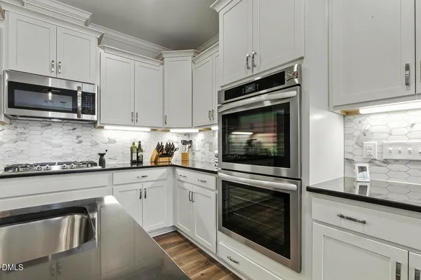 $639,000 | 1200 Gathering Park Circle, Unit 304, Cary, NC 27519