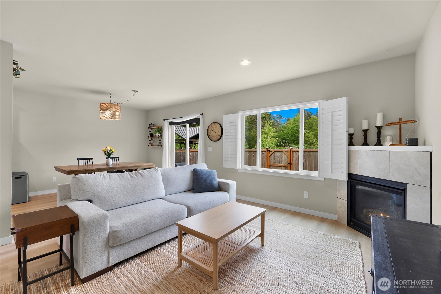 1911 Southwest Cooper Way Oak Harbor, WA 98277 - Photo 5 of 23