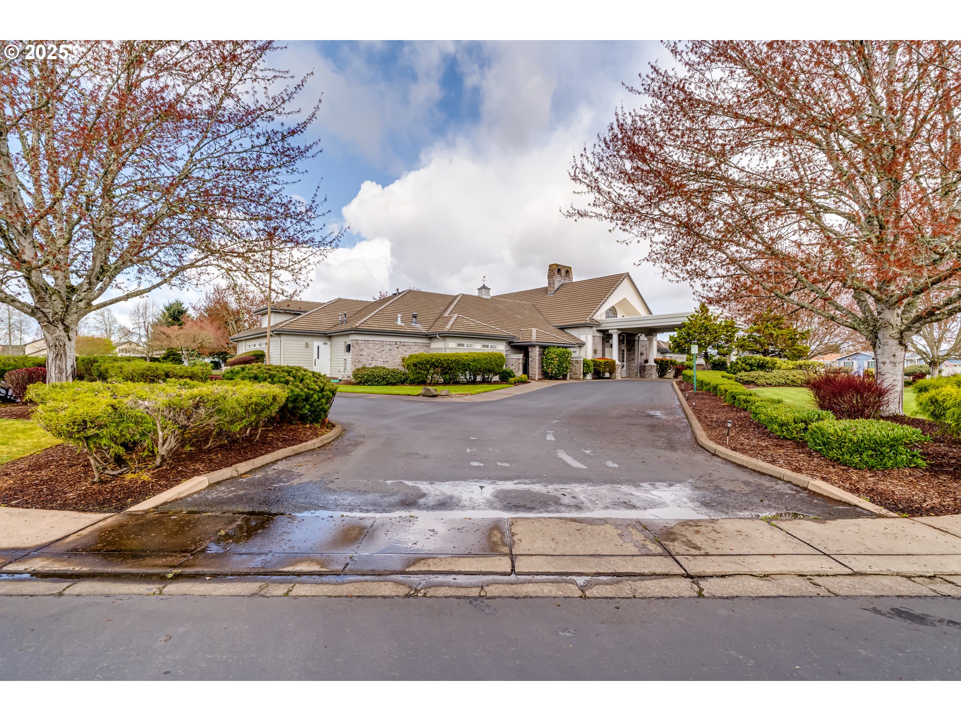 5353 Club Drive Eugene, OR 97402 - Photo 34 of 34 a view of outdoor space yard and mountain view
