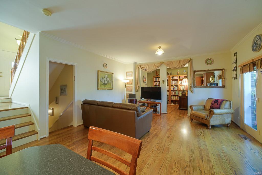 1032 North Spoede Road Creve Coeur, MO 63146 - Photo 10 of 40 Gallery Image 10
