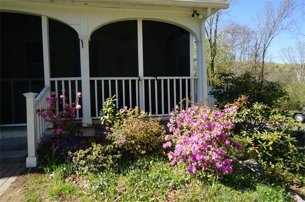 543 Great Road Stow, MA 01775 - Photo 3 of 9