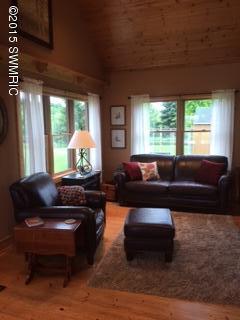 5806 Barber Road Hastings, MI 49058 - Photo 9 of 11 Reed Liv 2