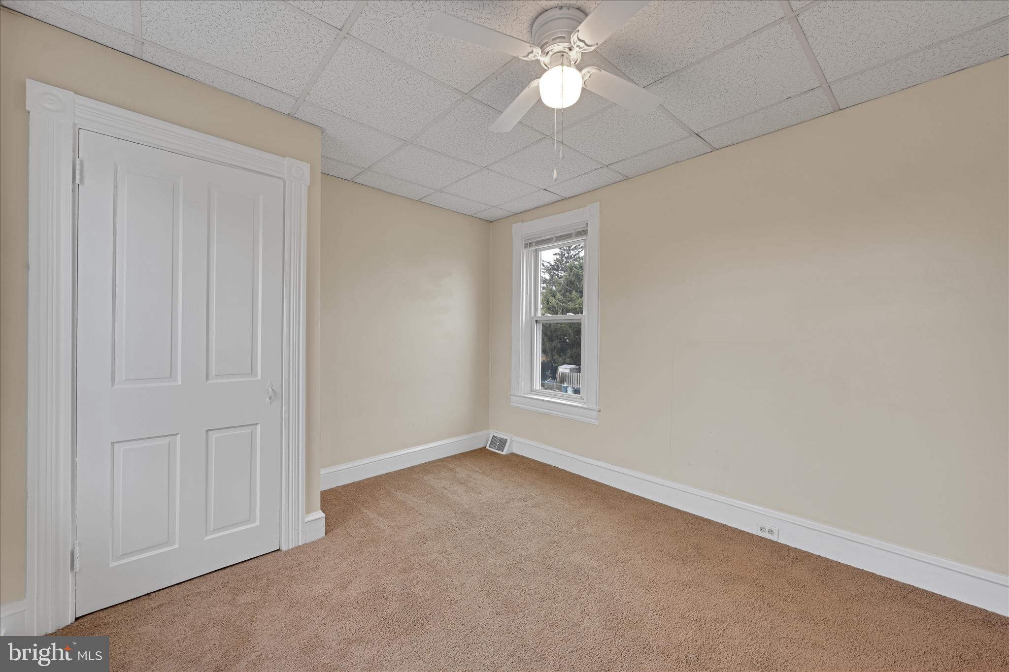 240 Laurel Street Lancaster, PA 17603 - Photo 23 of 31 Bedroom #3