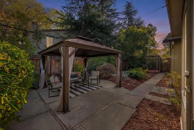 $2,249,000 | 988 Daffodil Way, San Jose, CA 95117