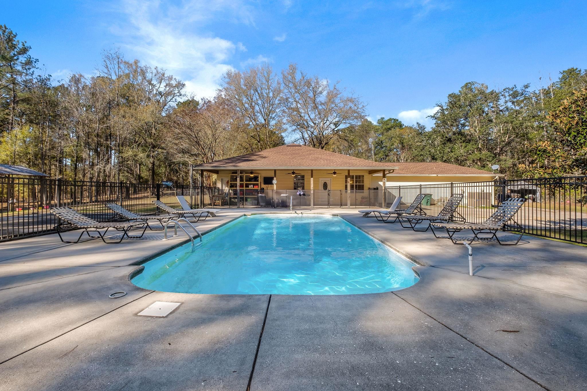 249 Littman Road Quincy, FL 32352 - Photo 12 of 47