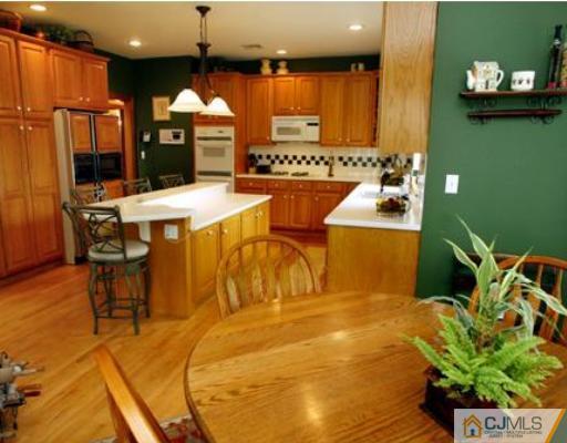 70 Petty Road Cranbury, NJ 08512 - Photo 8 of 10 Gallery Image 8