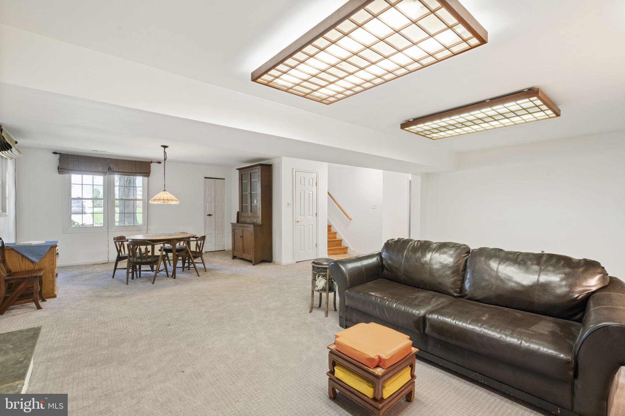 8009 Springfield Village Drive Springfield, VA 22152 - Photo 33 of 47 Gallery Image 33