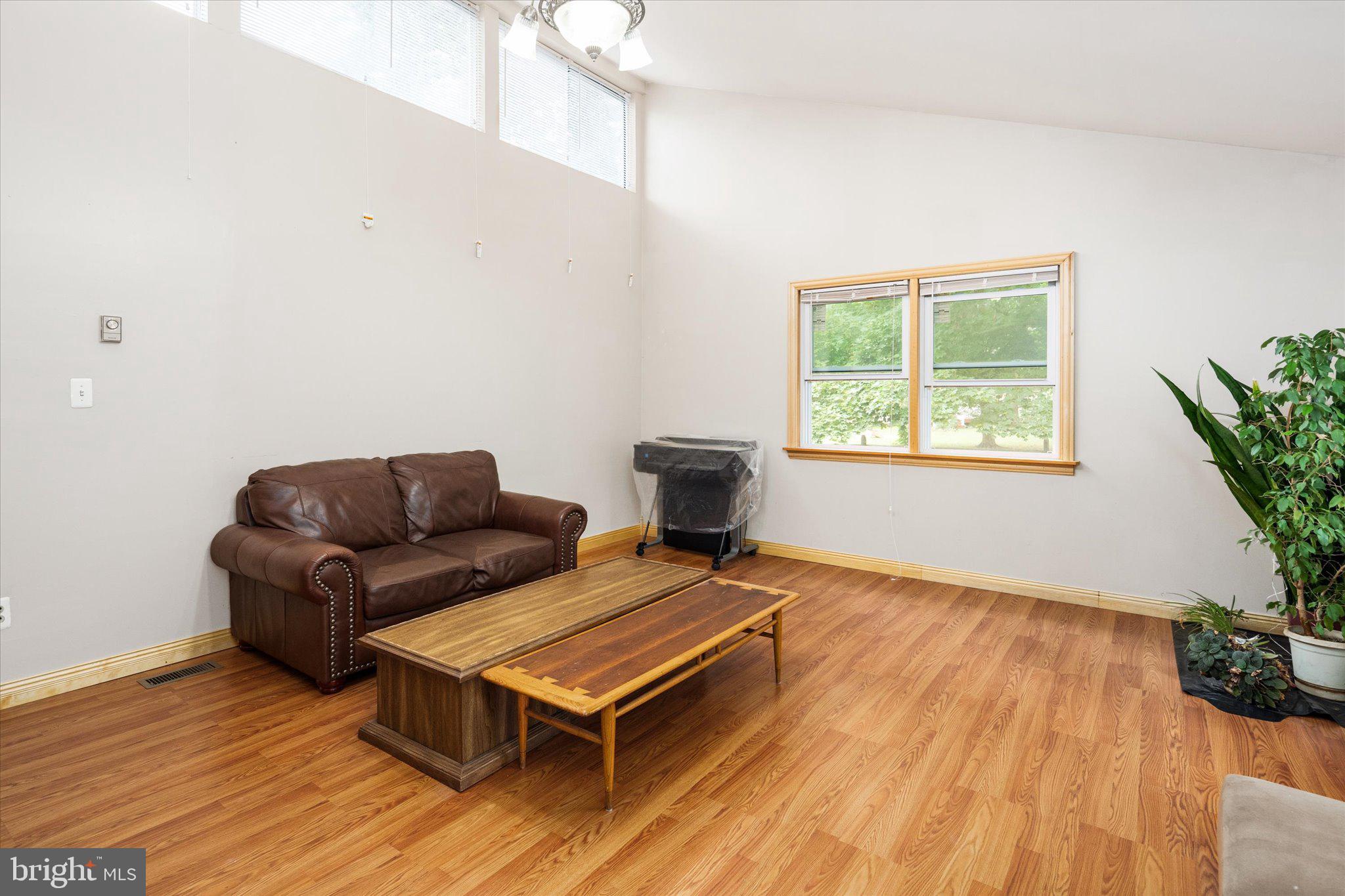 5 Brooktree Road Hightstown, NJ 08520 - Photo 12 of 28 Gallery Image 12