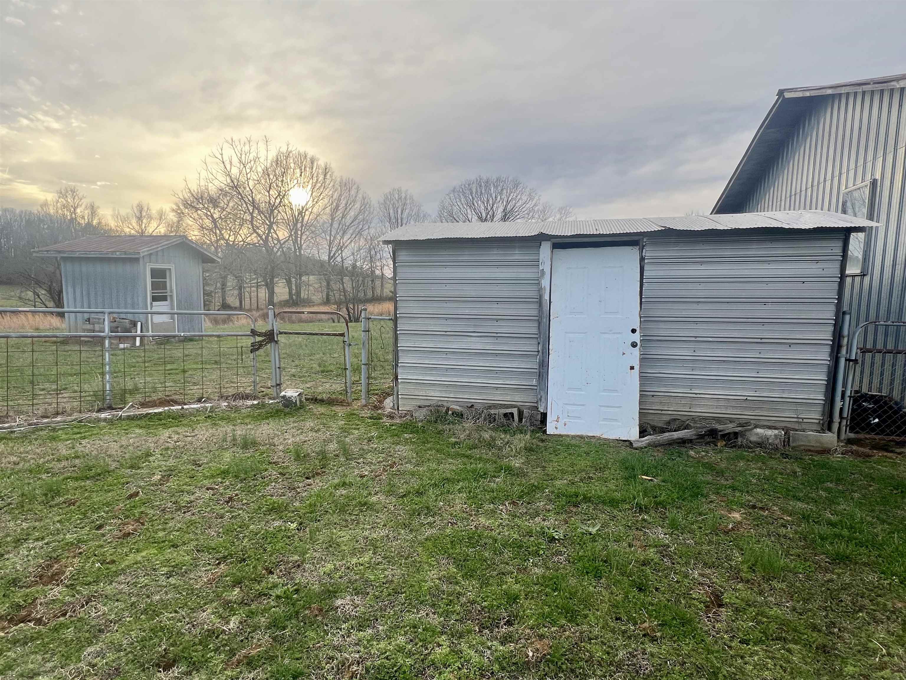 3015 Nance Bend Road Linden, TN 37096 - Photo 16 of 29 Gallery Image 16