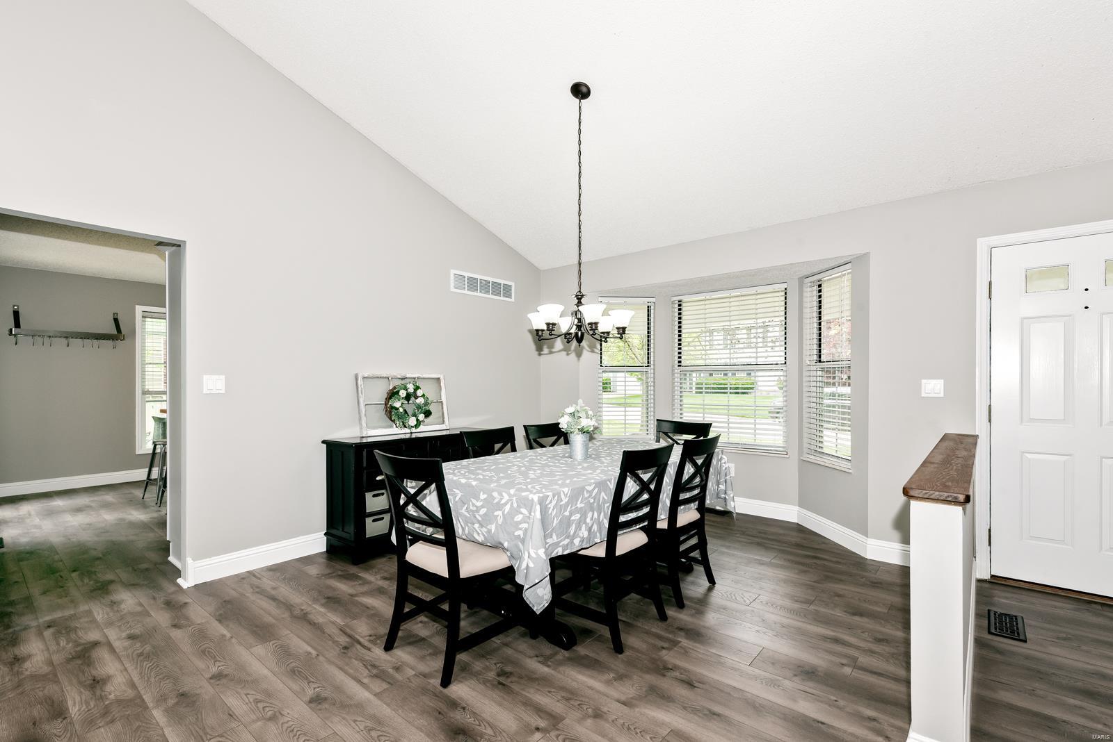 25 Lippizan Road St. Peters, MO 63376 - Photo 5 of 31