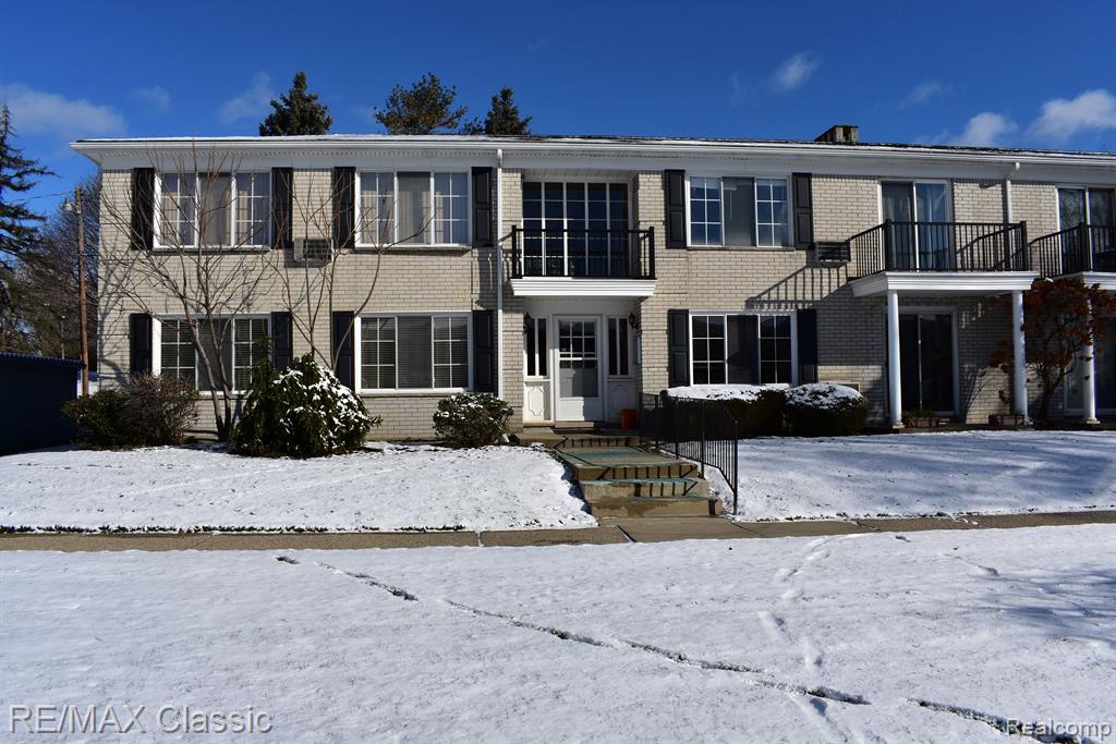 100 West Hickory Grove Road, Unit E1 Bloomfield Hills, MI 48304 - Photo 1 of 23