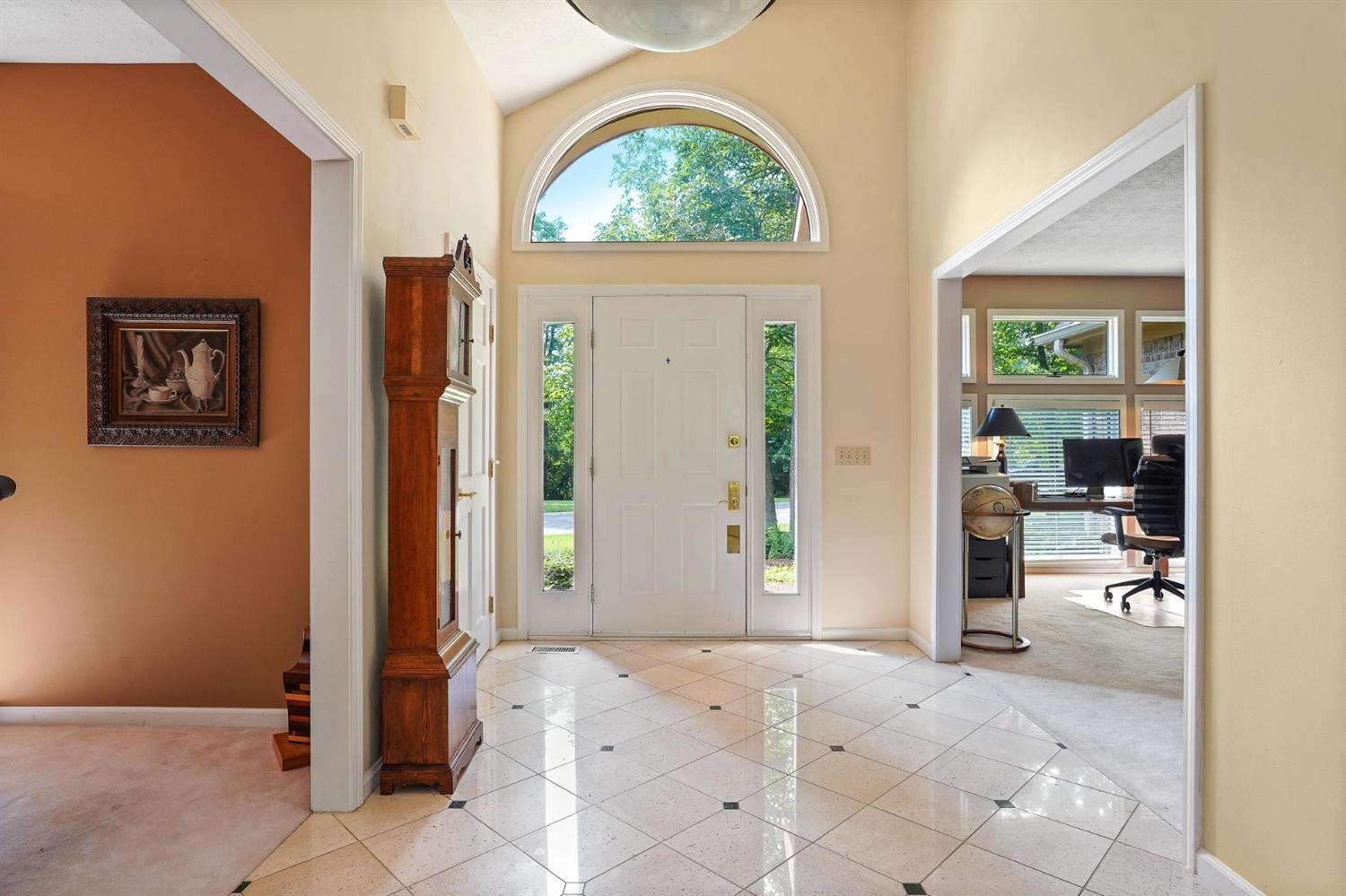 8586 Eagle Ridge Springboro, OH 45066 - Photo 5 of 50 Gallery Image 5
