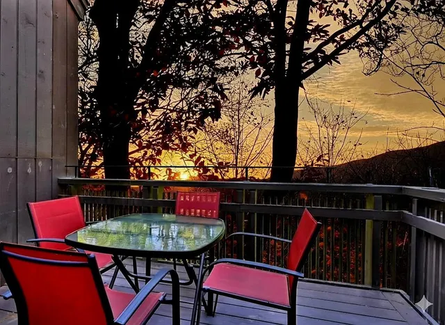 $399,800 | 107 Blueberry Ledge Ridge, Unit L45, Plymouth, VT 05056