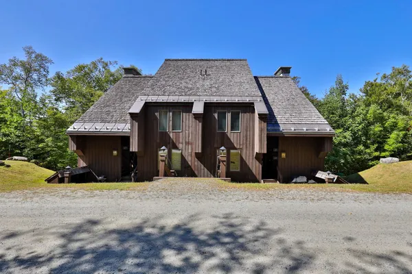 $399,800 | 107 Blueberry Ledge Ridge, Unit L45, Plymouth, VT 05056