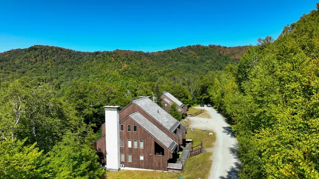 $399,800 | 107 Blueberry Ledge Ridge, Unit L45, Plymouth, VT 05056