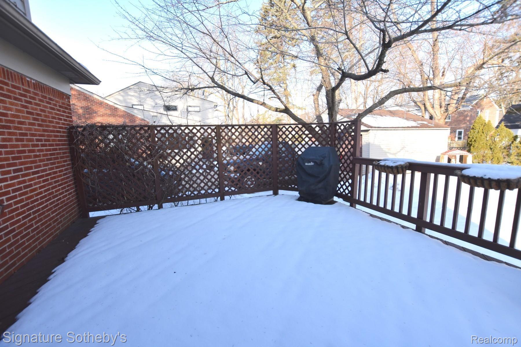 18258 Beverly Road Franklin, MI 48025 - Photo 35 of 39 45JPG.jpg
