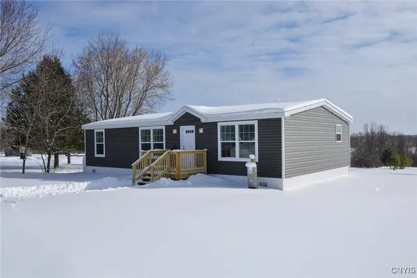 $399,000 | 142 Lost Village Road, Oswegatchie, NY 13669