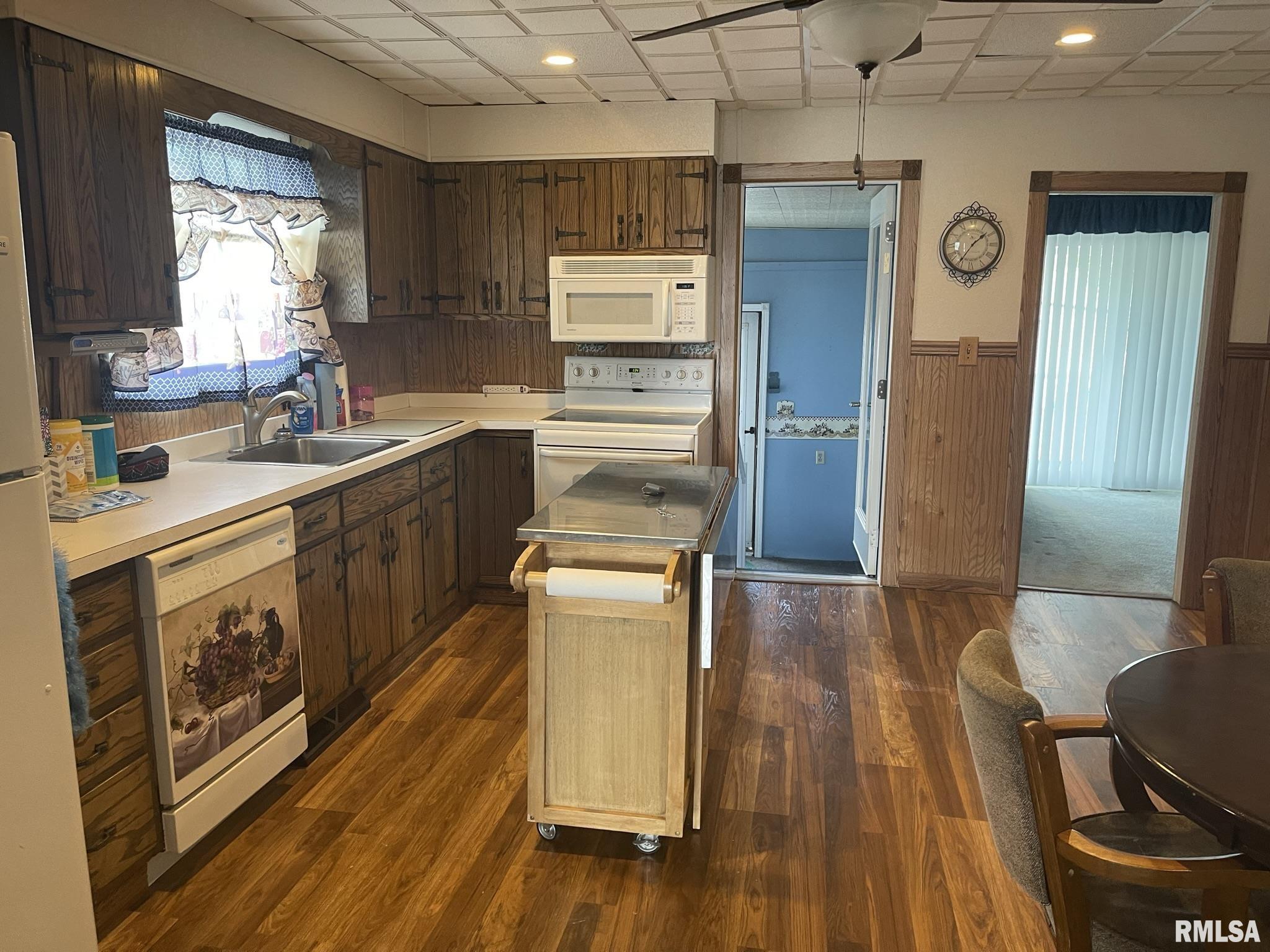 1821 East Keys Avenue Springfield, IL 62702 - Photo 6 of 15