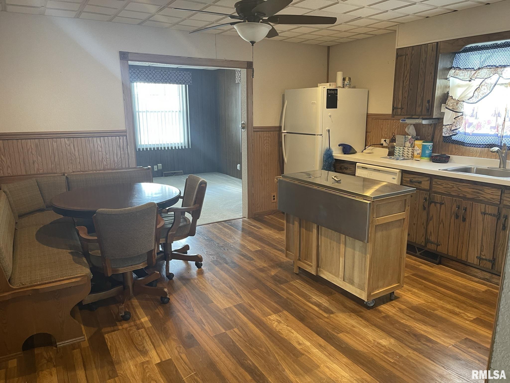 1821 East Keys Avenue Springfield, IL 62702 - Photo 8 of 15