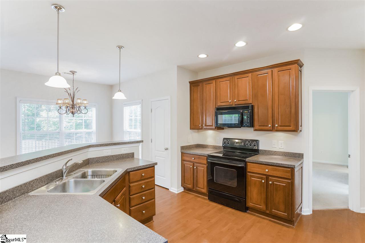 101 Elstar Loop Road Simpsonville, SC 29681 - Photo 11 of 32