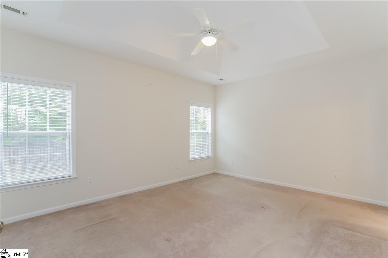 101 Elstar Loop Road Simpsonville, SC 29681 - Photo 14 of 32