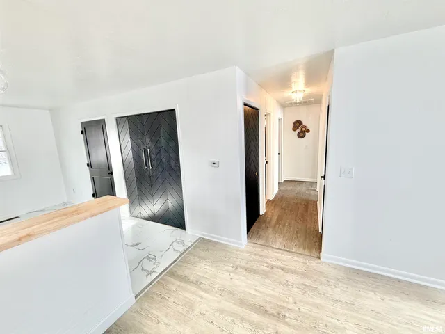 $144,900 | 1250 Monroe Street, Galesburg, IL 61401