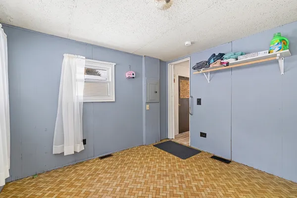 $65,000 | 365 Main Street, Unit 3, Sturbridge, MA 01566