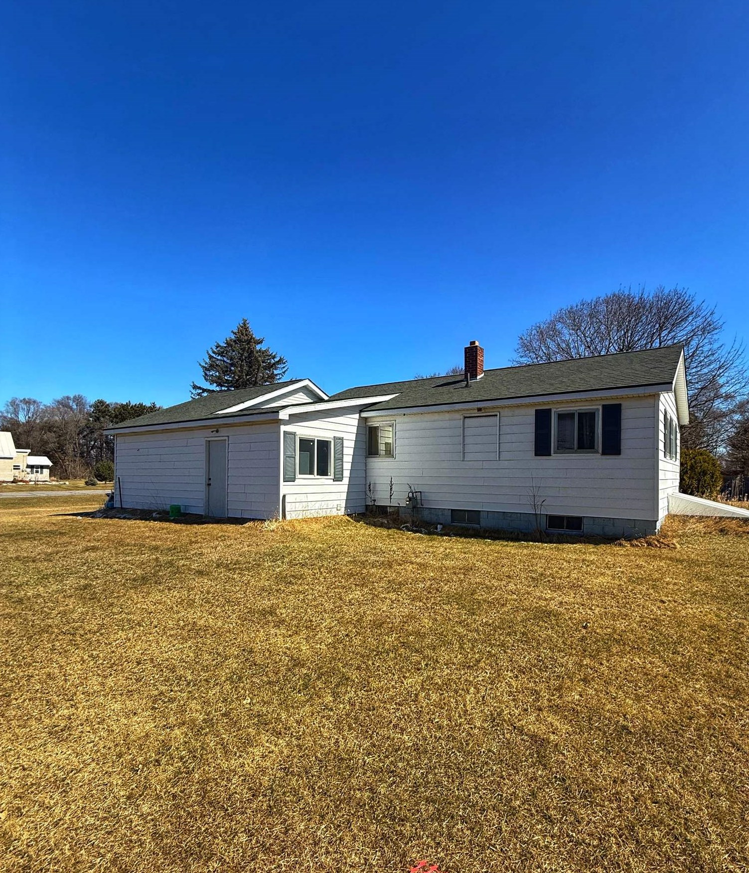 6133 West Airline Road Weidman, MI 48893 - Photo 5 of 16 1931737-6b71b83b-0e3a-4515-bca2-287305b34a9f.JPG