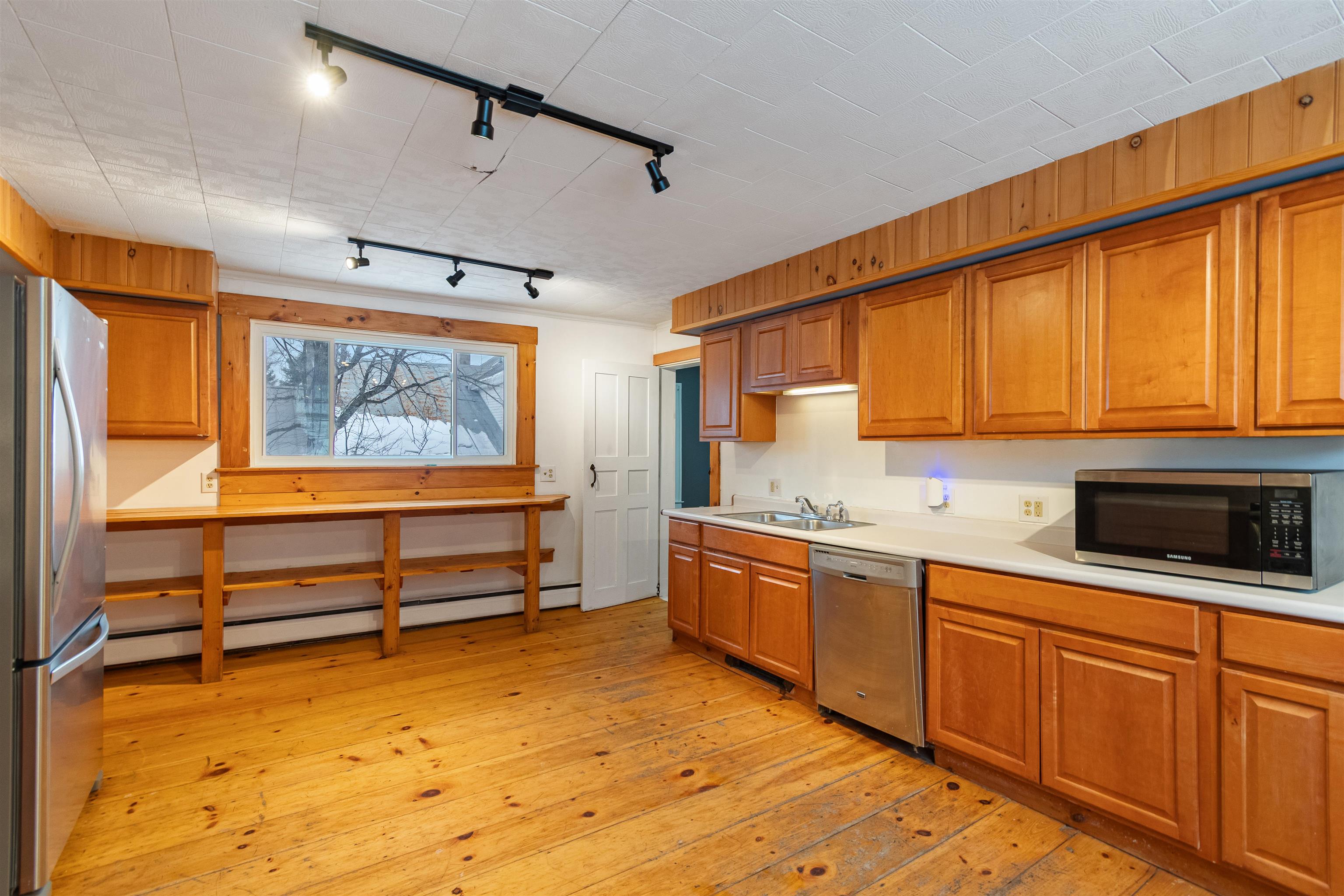 3106 Highway 110 Washington, VT 05675 - Photo 12 of 44