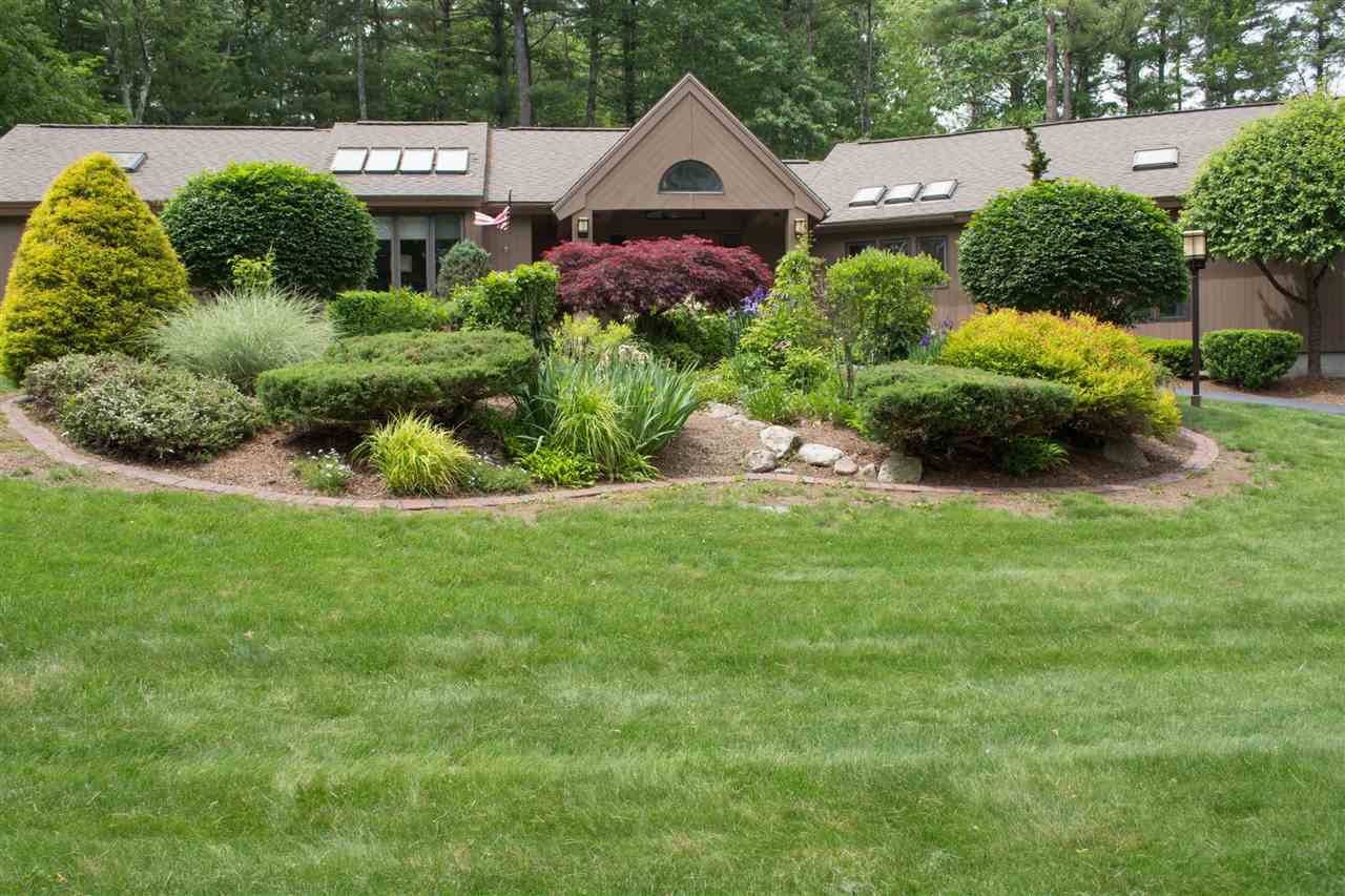333 North Amherst Road Bedford, NH 03110 - Photo 2 of 30