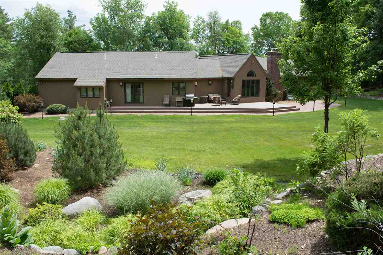 333 North Amherst Road Bedford, NH 03110 - Photo 29 of 30