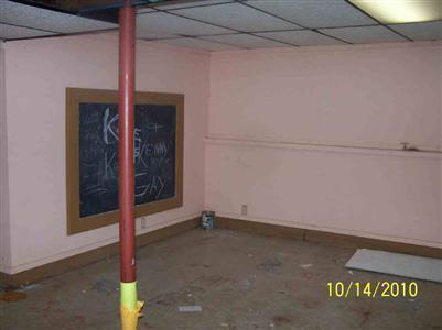 4302 North Vassar Road Flint, MI 48506 - Photo 3 of 13 20160397-2.JPG