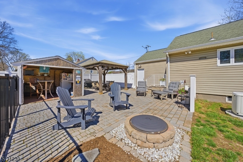 36 Toner Road Boonton, NJ 07005 - Photo 4 of 33