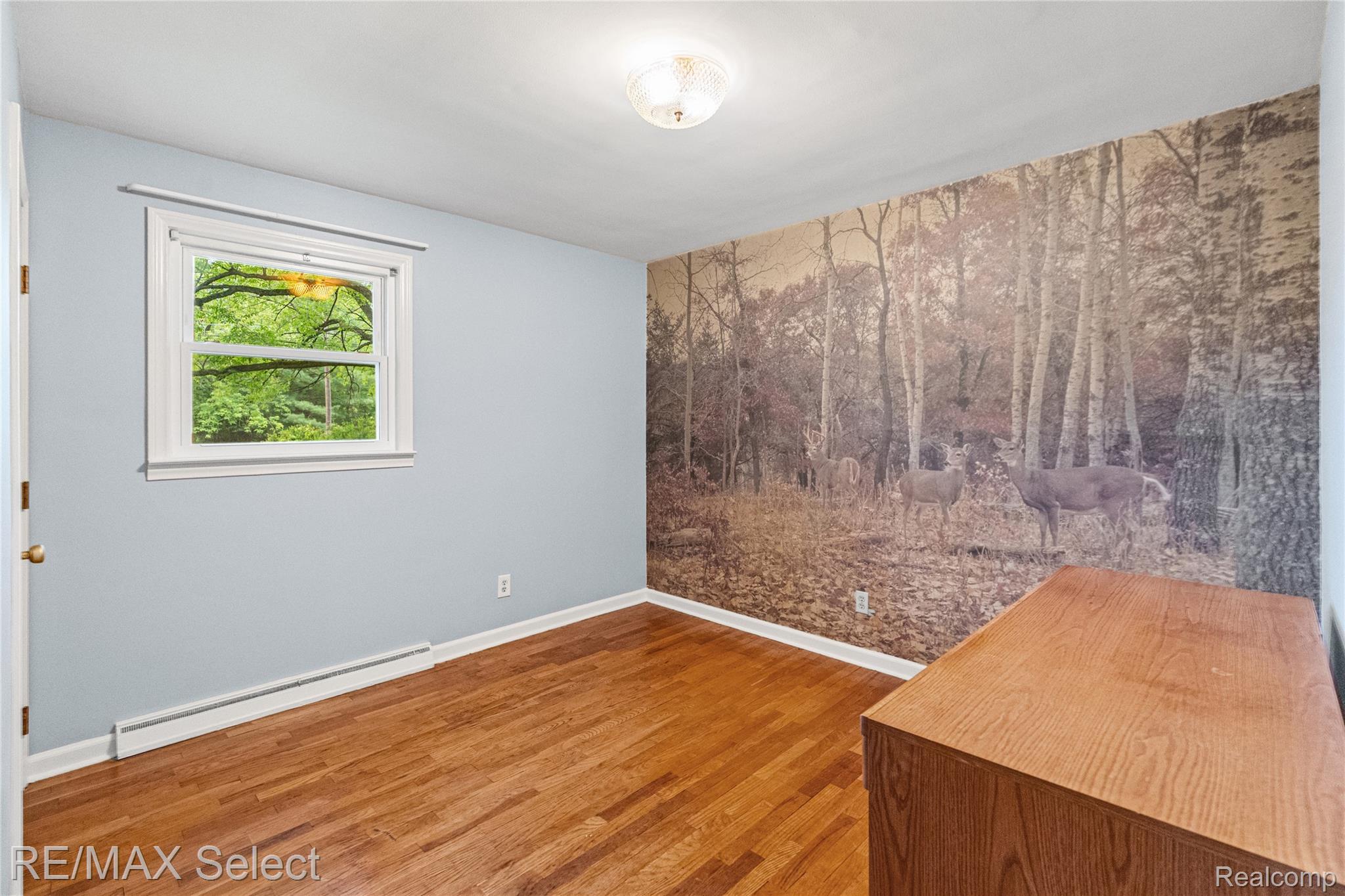 3323 East Carpenter Road Flint, MI 48506 - Photo 20 of 35 3323 E Carpenter Rd 28.jpg