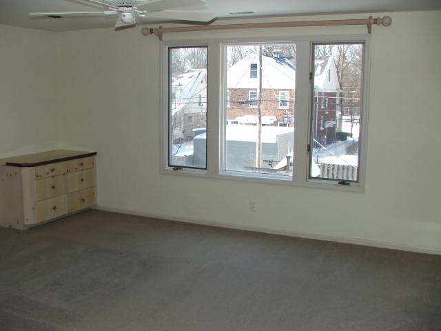 143 South Cassingham Road Columbus, OH 43209 - Photo 11 of 17