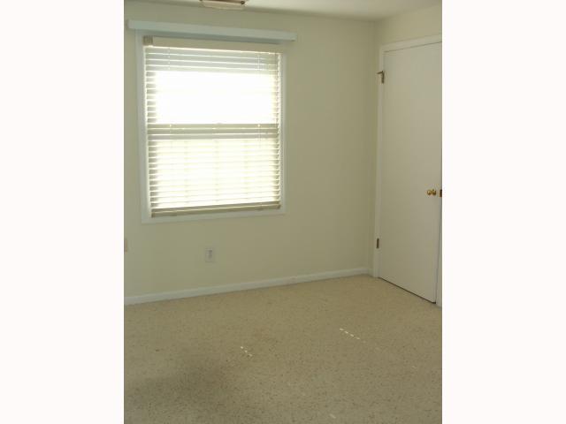 143 South Cassingham Road Columbus, OH 43209 - Photo 16 of 17