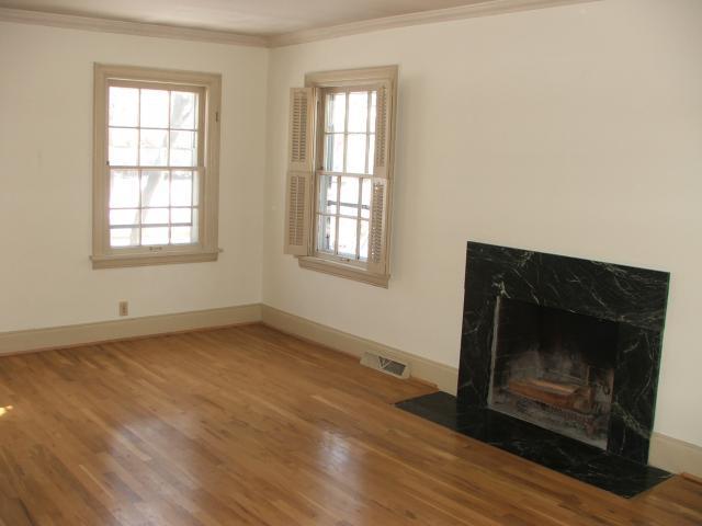 143 South Cassingham Road Columbus, OH 43209 - Photo 7 of 17