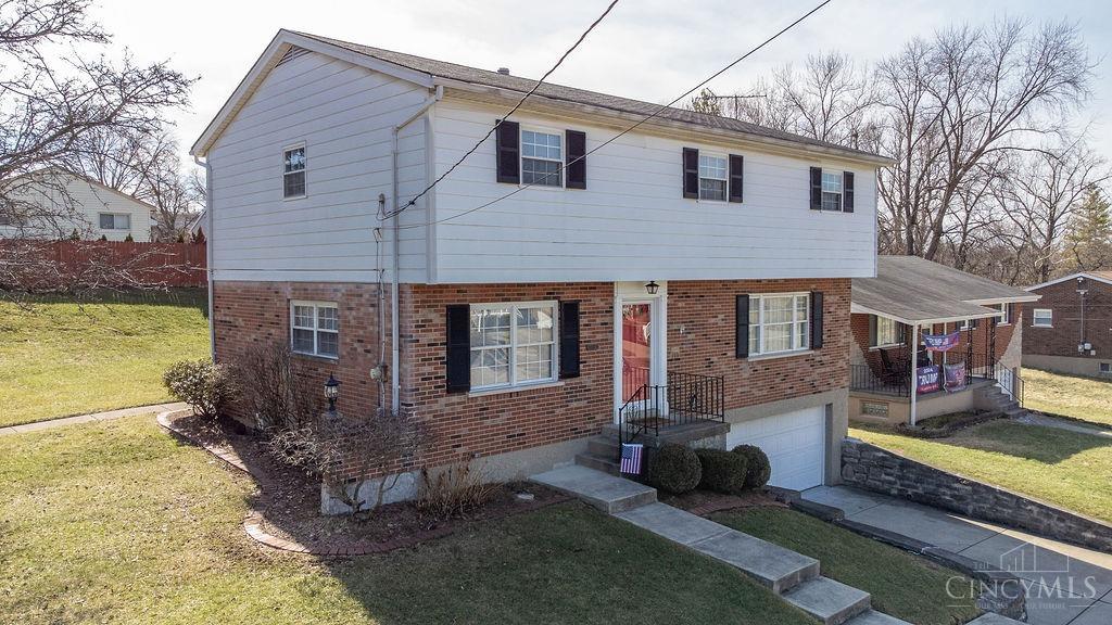 5721 Lawrence Road Cincinnati, OH 45248 - Photo 43 of 51