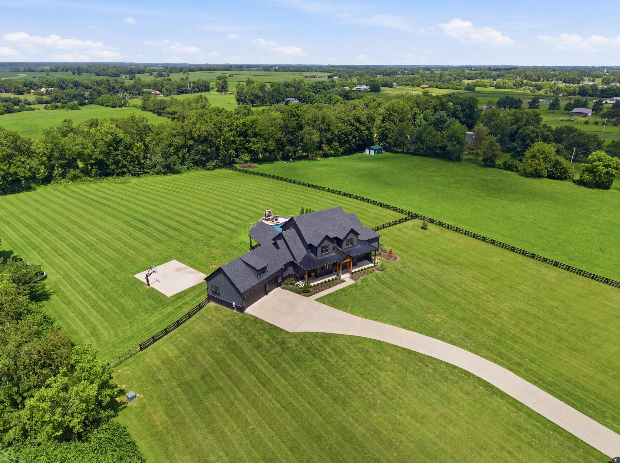5039 Combs Ferry Road Winchester, KY 40391 - Photo 12 of 82 21_dji_20260715125950_0503_d_reedit_3f8f