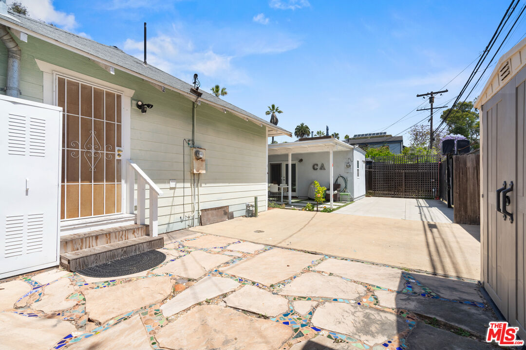 428 Rialto Avenue Venice, CA 90291 - Photo 31 of 38