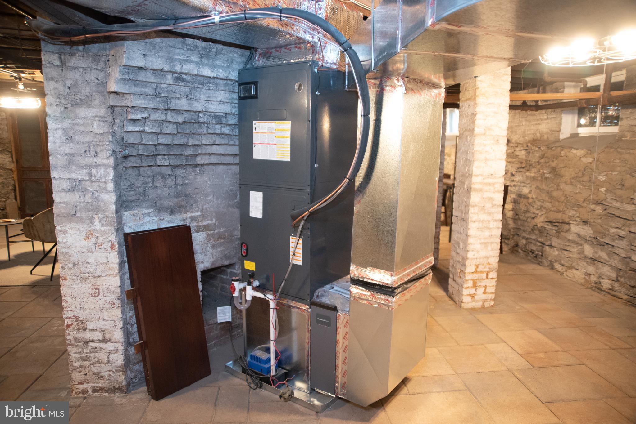 18 Clarke Place Frederick, MD 21701 - Photo 69 of 74 Heat Pump/ AC