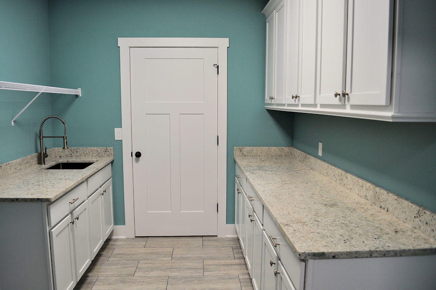 1320 Rippling Waters Circle Sevierville, TN 37876 - Photo 34 of 40 laundry2