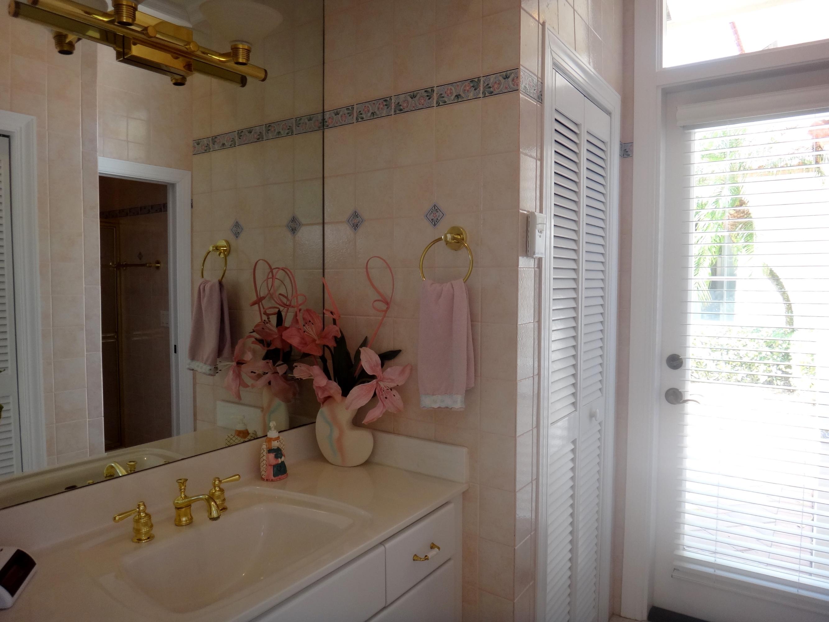 1617 Southwest 20th Avenue Boca Raton, FL 33486 - Photo 12 of 34 DSC00065