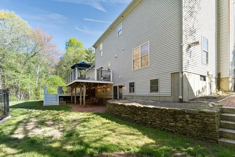 $845,000 | 5 Nottingham Way, Freetown, MA 02702