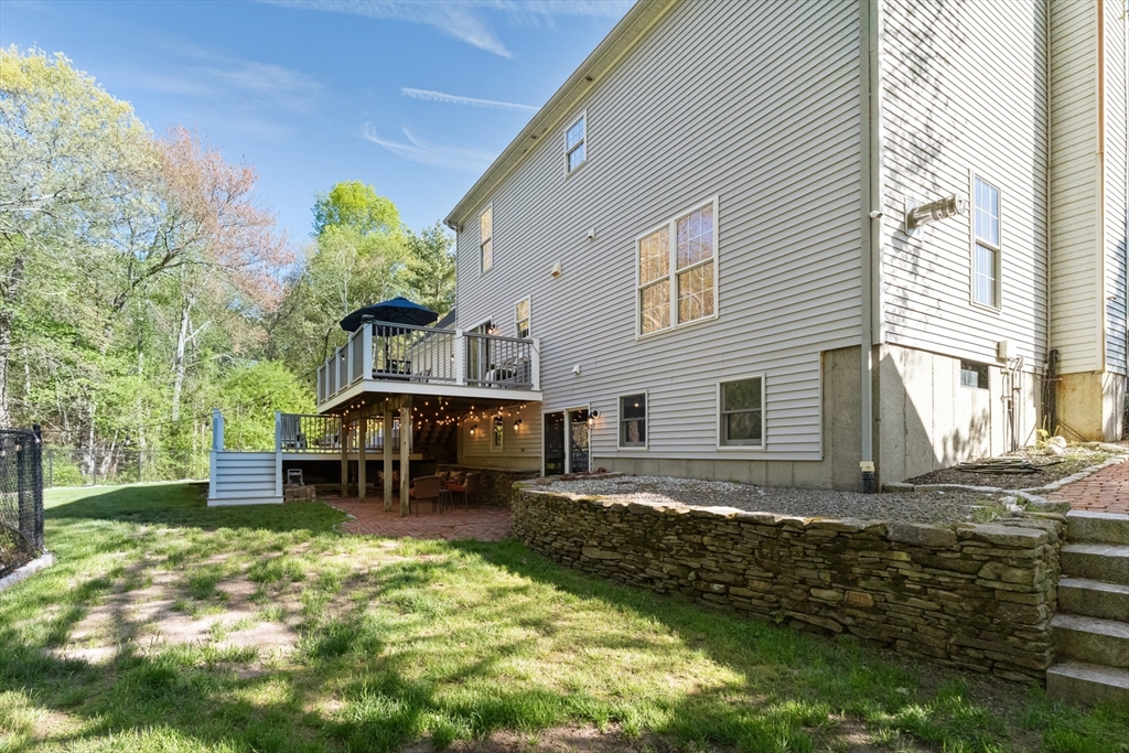 5 Nottingham Way Freetown, MA 02702 - Photo 28 of 41