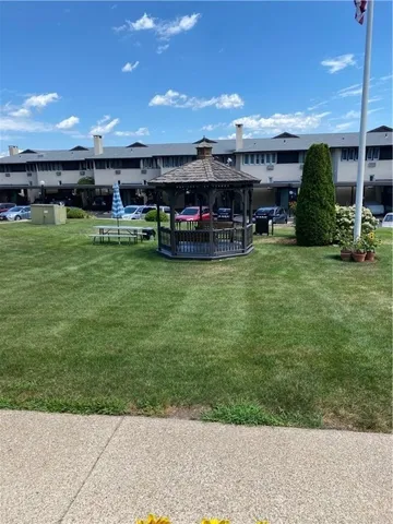 $269,000 | 400 Narragansett Parkway, Unit WA11, Warwick, RI 02888