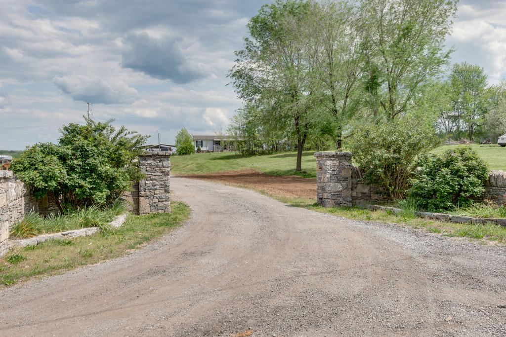 7949 Golf Club Road Mount Pleasant, TN 38474 - Photo 1 of 30 Gallery Image 1