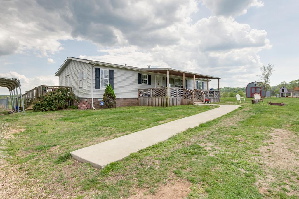 7949 Golf Club Road Mount Pleasant, TN 38474 - Photo 3 of 30 Gallery Image 3
